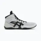 Бойни спортове ASICS