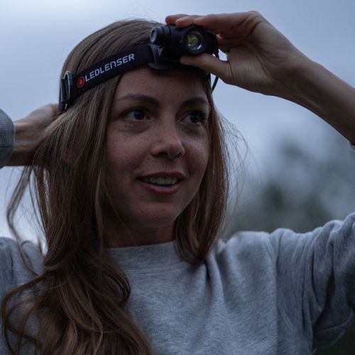 Ledlenser H5R Core черен фар