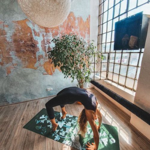 Килимче за йога Moonholi VEGANIKA NIGHT 3 мм зелено SKU-111