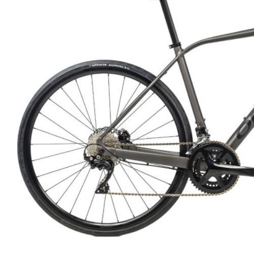 Orbea Avant H30-D сребърен шосеен велосипед AH30-D