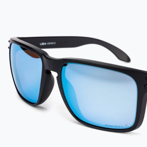 Слънчеви очила Oakley Holbrook XL черно и синьо 0OO9417