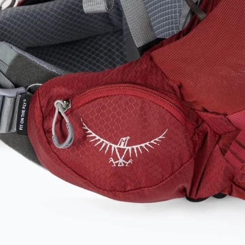 Дамска раница за трекинг Osprey Ariel 55 l claret red