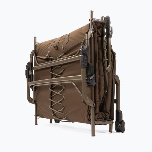 Легло за шаран Avid Carp Benchmark Leveltech X brown A0440017