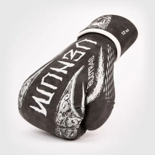 Venum мъжки боксови ръкавици GLDTR 4.0 black VENUM-04145