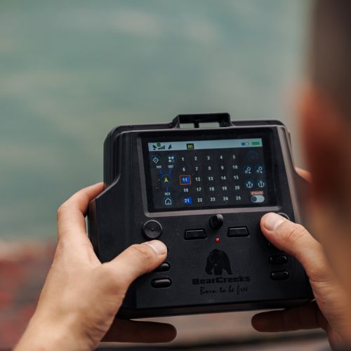 BearCreeks iPilot40 лодка за стръв с GPS автопилот + BC202 fishfinder black IPILOT40.BLACK