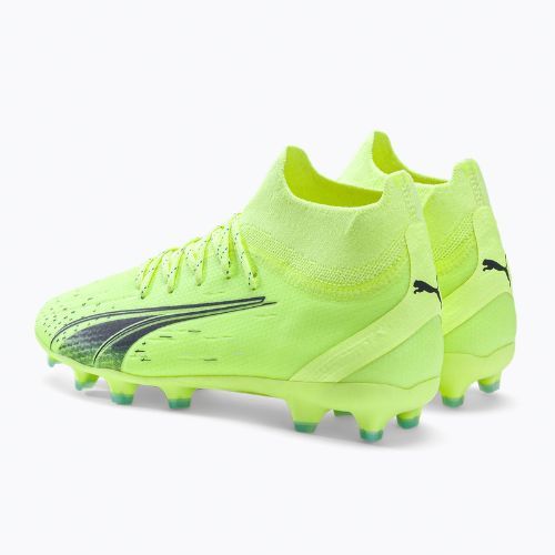Детски футболни обувки PUMA Ultra Pro FG/AG Jr зелени 106918 01