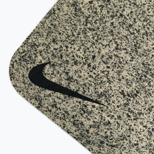 Nike Flow постелка за йога 4 мм сива N1002410-119