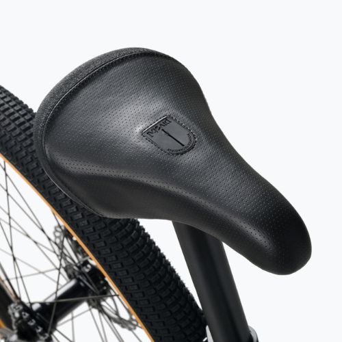 Kellys Whip 30 черен мотор за мръсотия