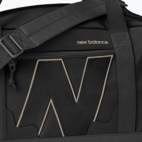 New Balance Legacy Duffel спортна чанта черна NBLAB21016BK.OSZ