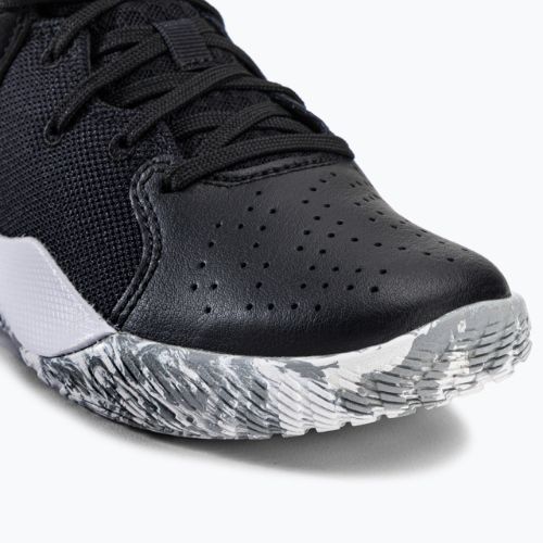 Детски баскетболни обувки Under Armour GS Jet '21 001 черен-бял UAR-3024794001-001-4.5