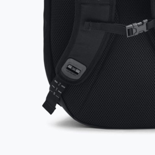 Under Armour Hustle Pro градска раница черно 1367060
