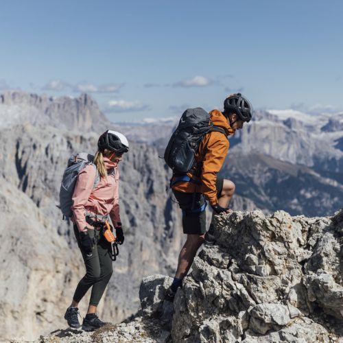 Salewa Alp Mate 26 л раница за трекинг черна 00-0000001272