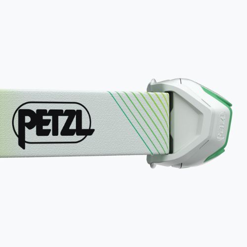 Petzl Actik Core фенер за глава зелен E065AA02