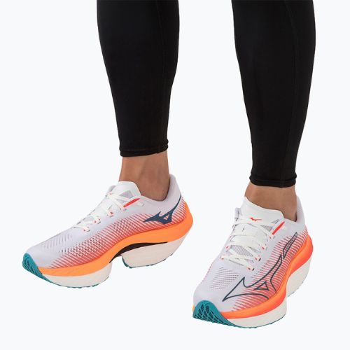 Mizuno Wave Rebellion Pro бяло-оранжеви обувки за бягане J1GC231701