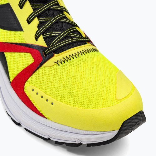 Мъжки обувки за бягане Diadora Mythos Blushield 8 Vortice yellow DD-101.179087-D0273