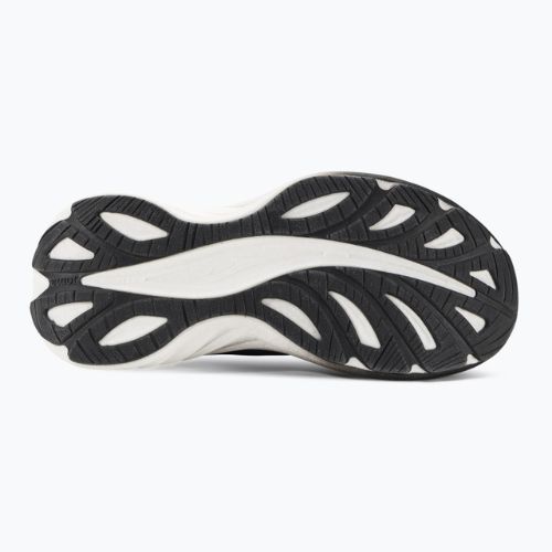 Мъжки обувки за бягане Joma Podium 2301 black/white