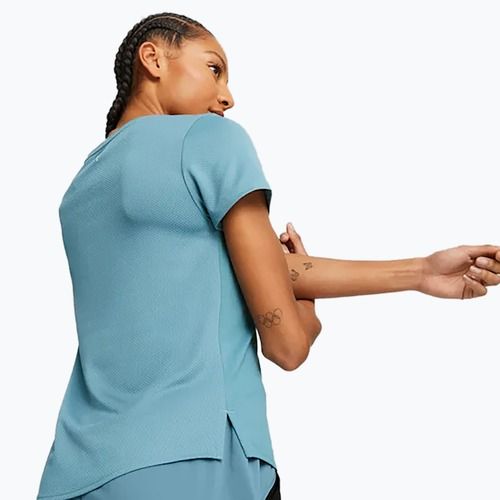 Дамска тренировъчна тениска PUMA Fit Logo Ultrabreathe bold blue/speed green