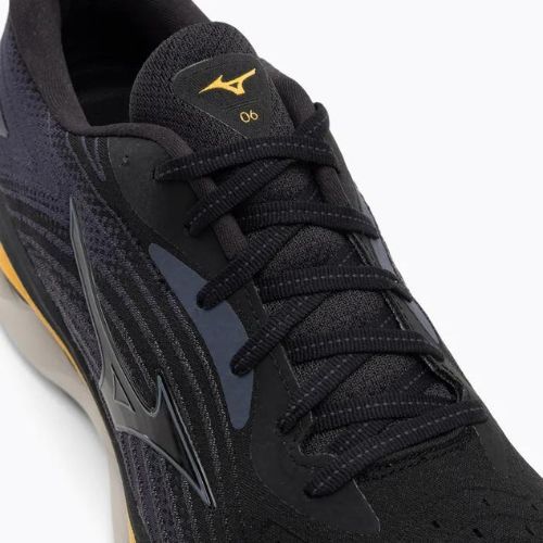 Мъжки обувки за бягане Mizuno Wave Sky 6 black/tradewinds/gold fusion