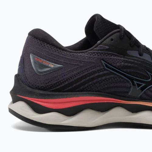 Дамски обувки за бягане Mizuno Wave Sky 6 black/quicksilver/hot coral