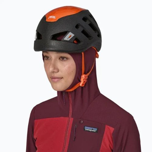 Дамско софтшел яке Patagonia R1 CrossStrata Hoody touring red