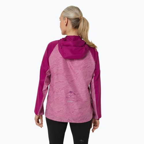 ASICS дамско яке за бягане Fujitrail Packable soft berry/blackberry
