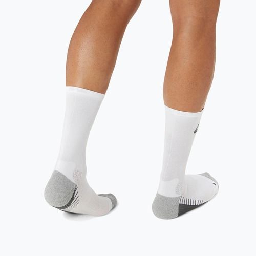 ASICS Performance Run Crew блестящо бели чорапи за бягане 3013B
