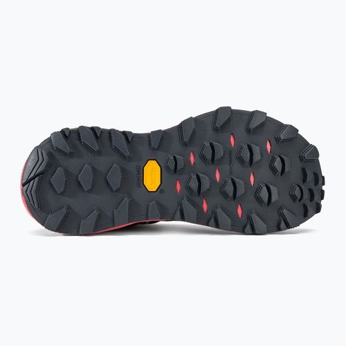 Дамски обувки за бягане Wave Mujin 10 black/white/hot coral