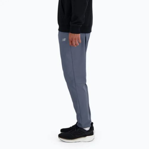 Мъжки панталони New Balance AC Stretch Woven 29 Inch graphite