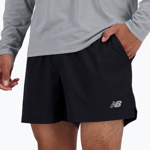 Мъжки къси панталони New Balance AC Seamless 5 Inch Lined black