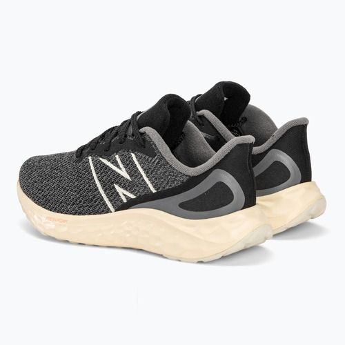 New Balance Fresh Foam Arishi v4 черни дамски обувки за бягане