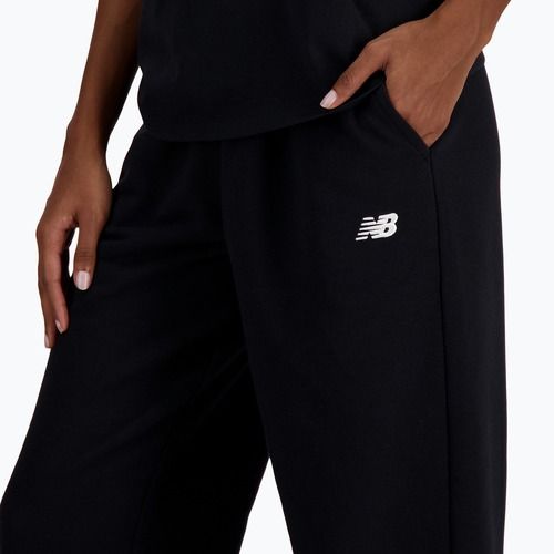 Дамски панталони New Balance French Terry Jogger black