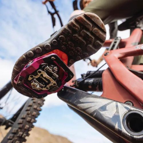 Дамски обувки за MTB колоездене adidas FIVE TEN Trailcross Clip в черно/сиво/червено