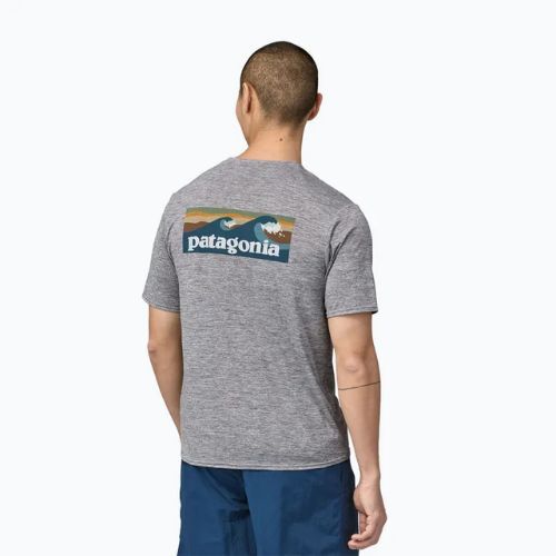 Мъжка тениска Patagonia Cap Cool Daily Graphic Shirt Waters boardshort logo abalone blue/grey