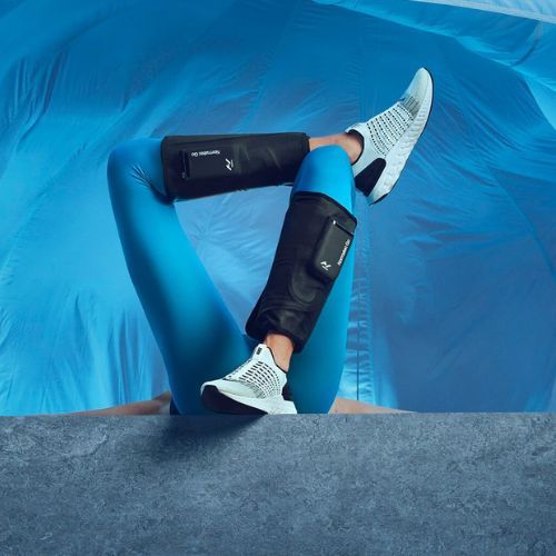 Уред за регенерация на крака Normatec Go черен