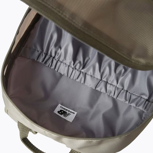 Раница New Balance Opp Core 22 l dark olive