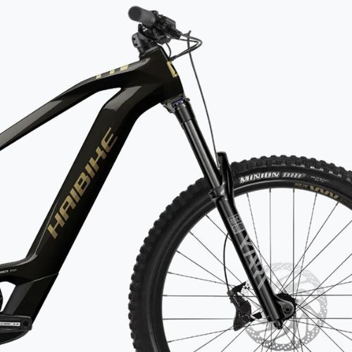 Електрически велосипед Haibike Allmnt CF 8 750 Wh black/gold gloss