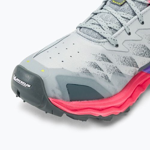 Дамски обувки за бягане Mizuno Wave Daichi 7 pblue/h-vis pink/ppunch