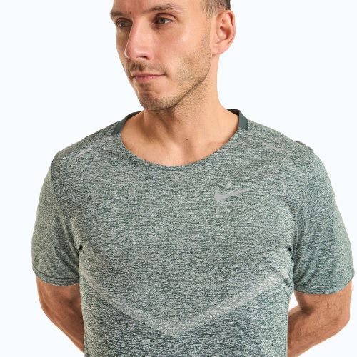 Мъжка тениска за бягане Nike Dri-Fit Rise 365 vintage green/heather