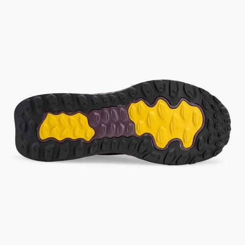 Дамски обувки за бягане New Balance Fresh Foam Garoe v1 black