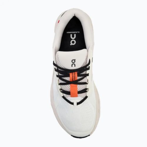 Мъжки обувки за бягане On Cloudrunner 2 white/sand