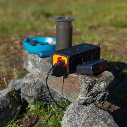Пауърбанк Xtorm Socket 25600 mAh 70W черно/оранжево