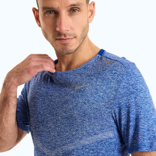 Мъжка тениска за бягане Nike Dri-Fit Rise 365 game royal/black