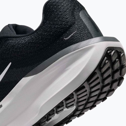 Дамски обувки за бягане Nike Winflo 11 black/white