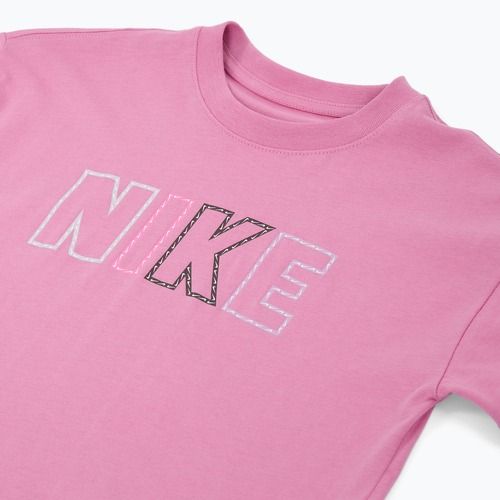 Детска тениска Nike Sportswear Essential magic flamingo