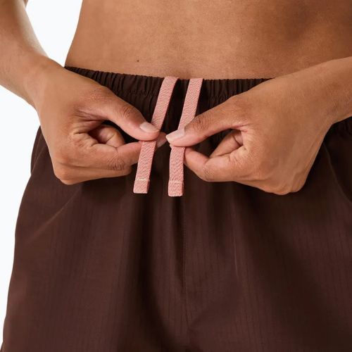 Дамски къси панталони за бягане ASICS Nagino Run Adjustable 4IN coffee