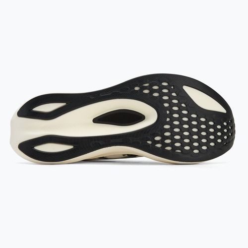 Дамски обувки за бягане ASICS Magic Speed 4 white/black