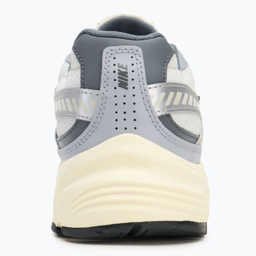 Мъжки обувки за бягане Nike Initiator light bone/coconut milk/ metallic silver/smoke grey