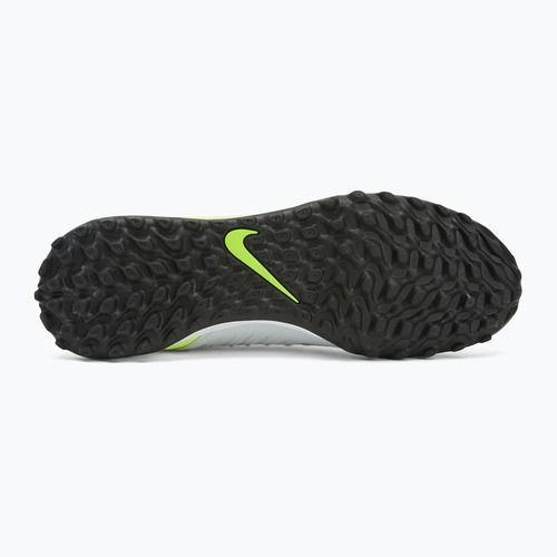 Мъжки футболни обувки Nike Phantom Luna II Academy TF metallic silver/volt/black