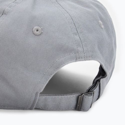 Бейзболна шапка Nike Club Unstructured Futura Wash particle grey/white