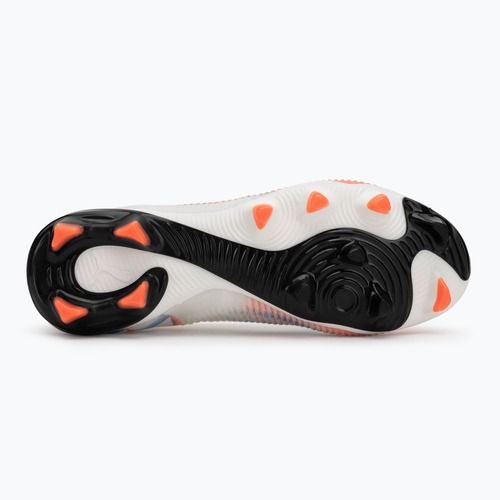 Мъжки футболни обувки PUMA Future 8 Match Low FG/AG puma white/puma black/glowing red